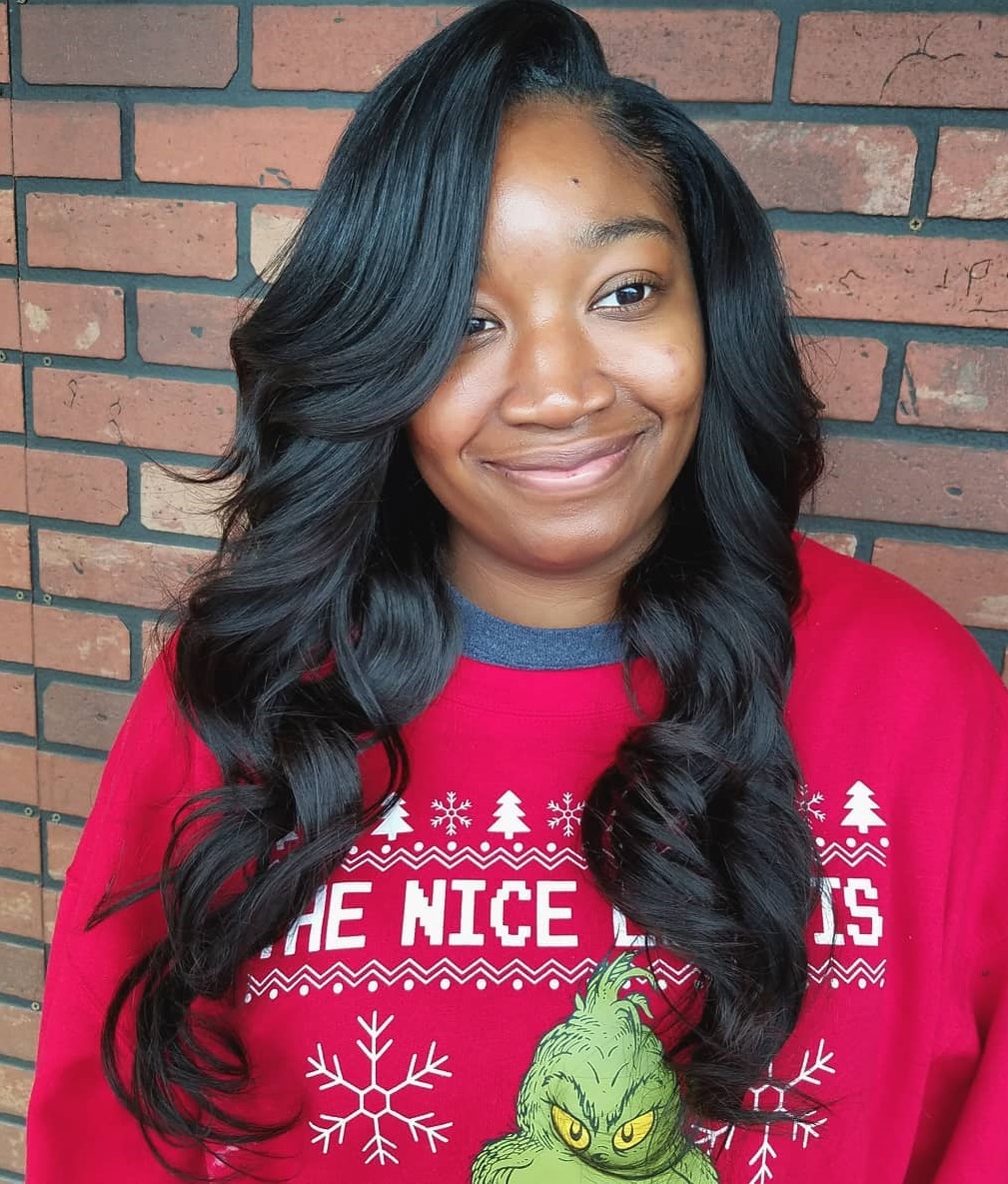 Long Weave Hairstyles For Round Faces