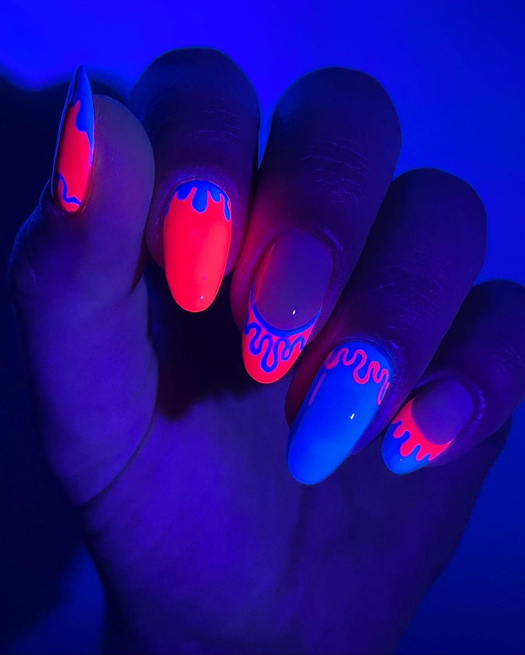 Designer Nail Sticker Luminous Fashion House - Glow In The Dark