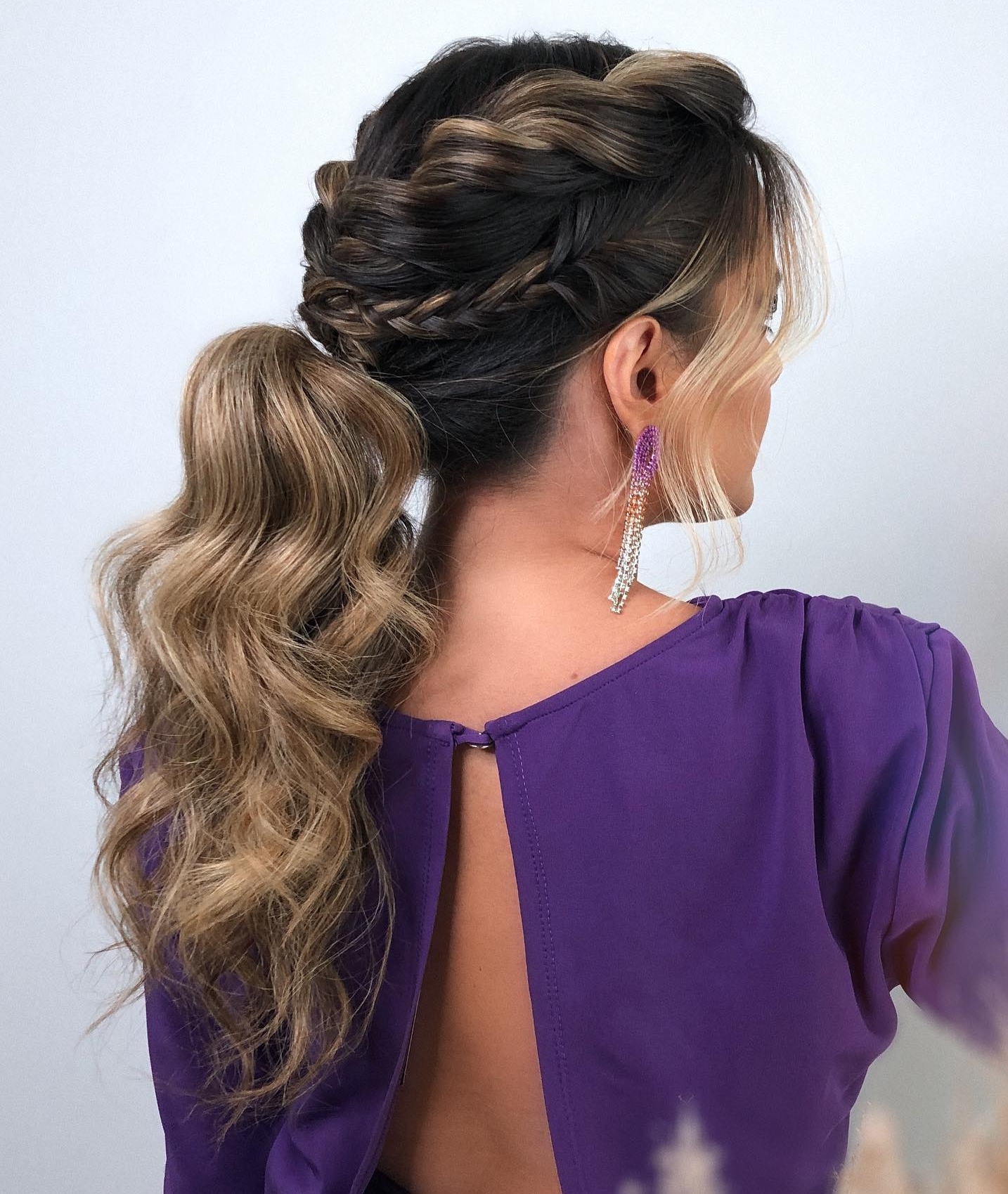 HALF PONYTAIL HAIRSTYLE WITH VOLUMINOUS CURLS | Sahony Bourdier - YouTube