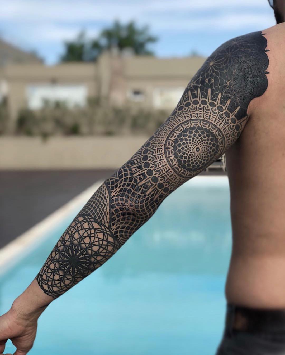 62 Outstanding Geometric Tattoos On Hand  Tattoo Designs  TattoosBagcom