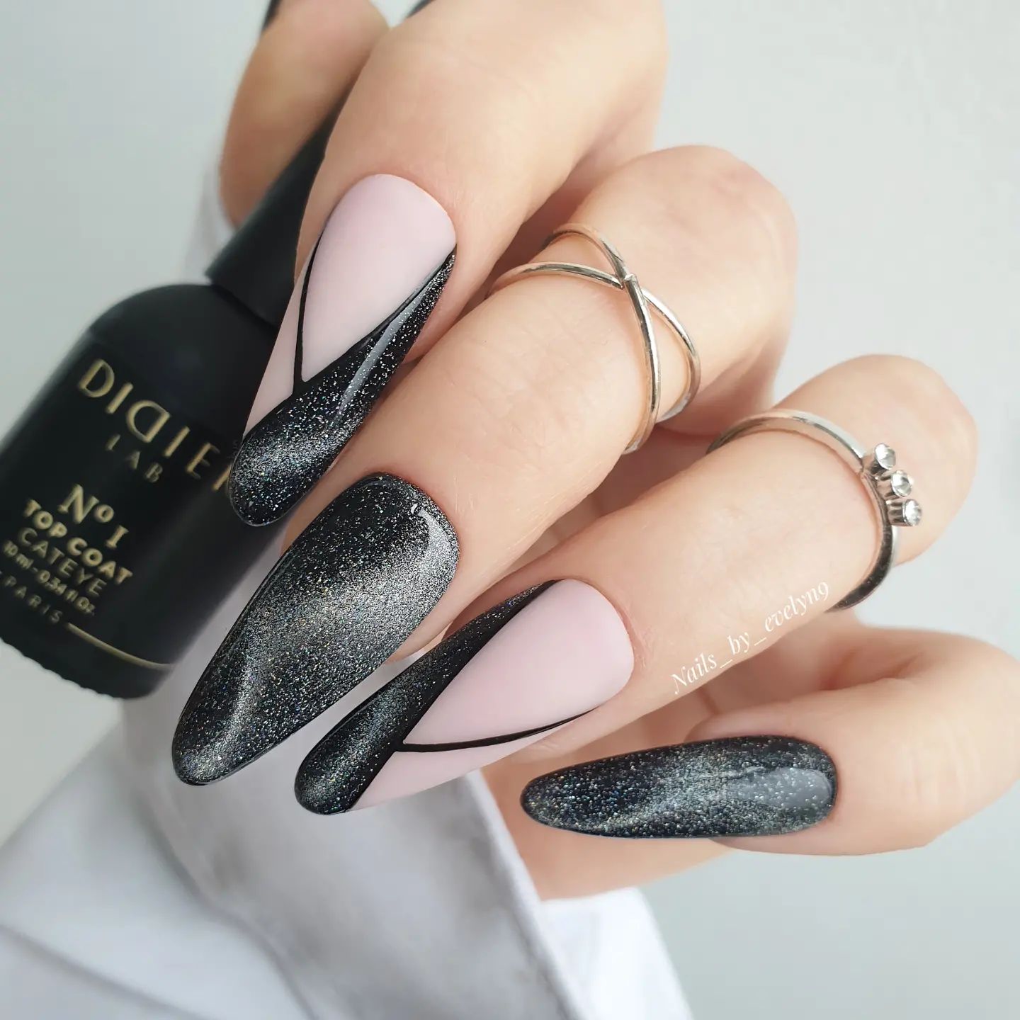 Long Black Cat Eye Nails