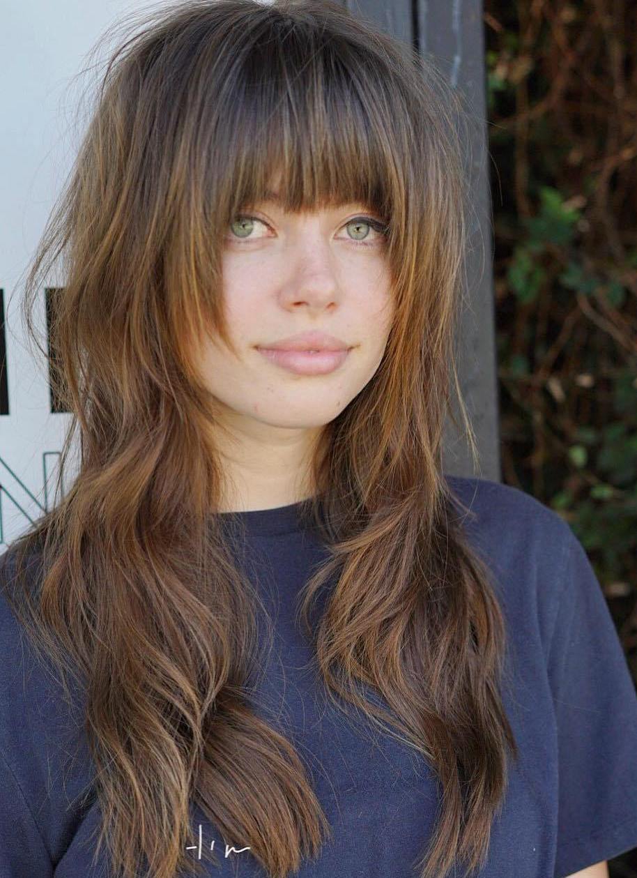 Trendy Hairstyles And Haircuts For Long Layered Hair To Rock