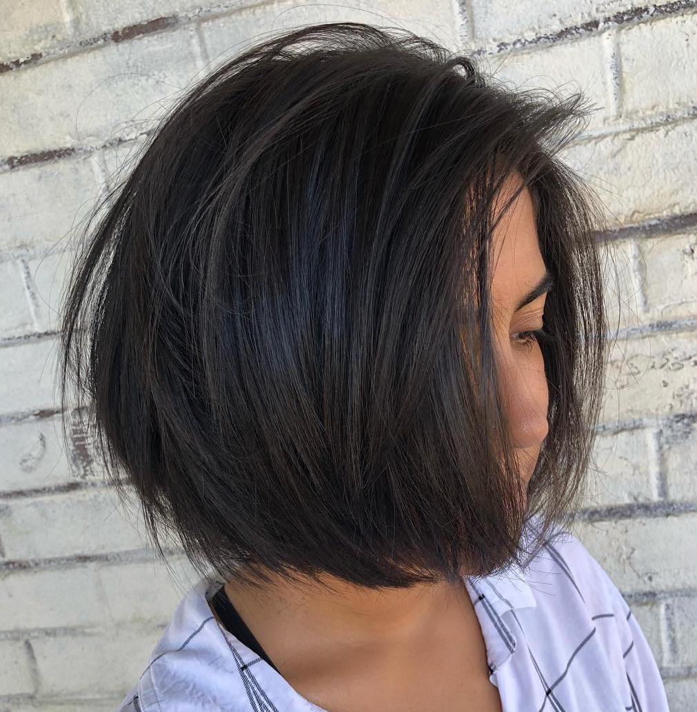 40 Short Hairstyles and Haircuts for Women to Shine in 2023