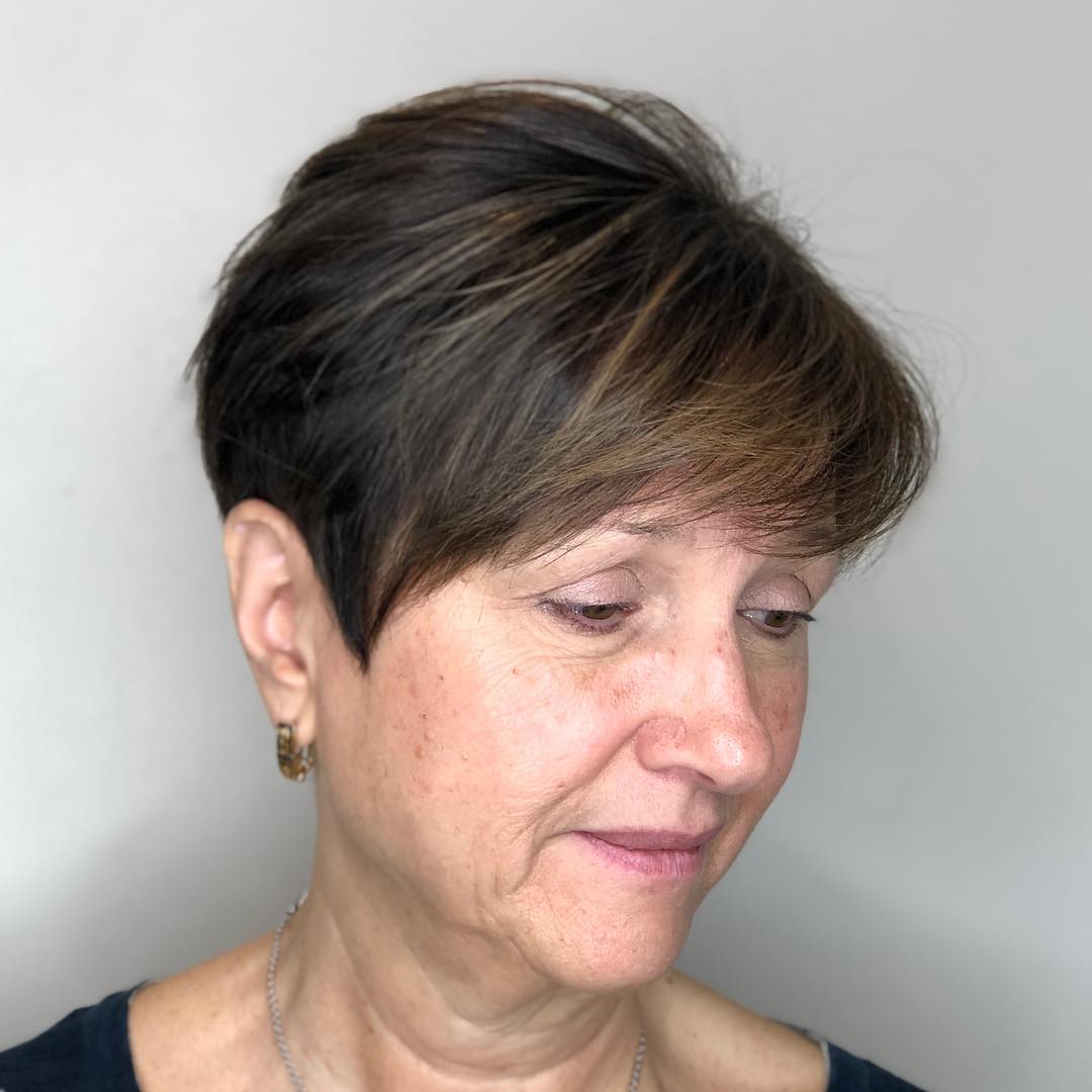 50 short hairstyles and haircuts for women over 50 to